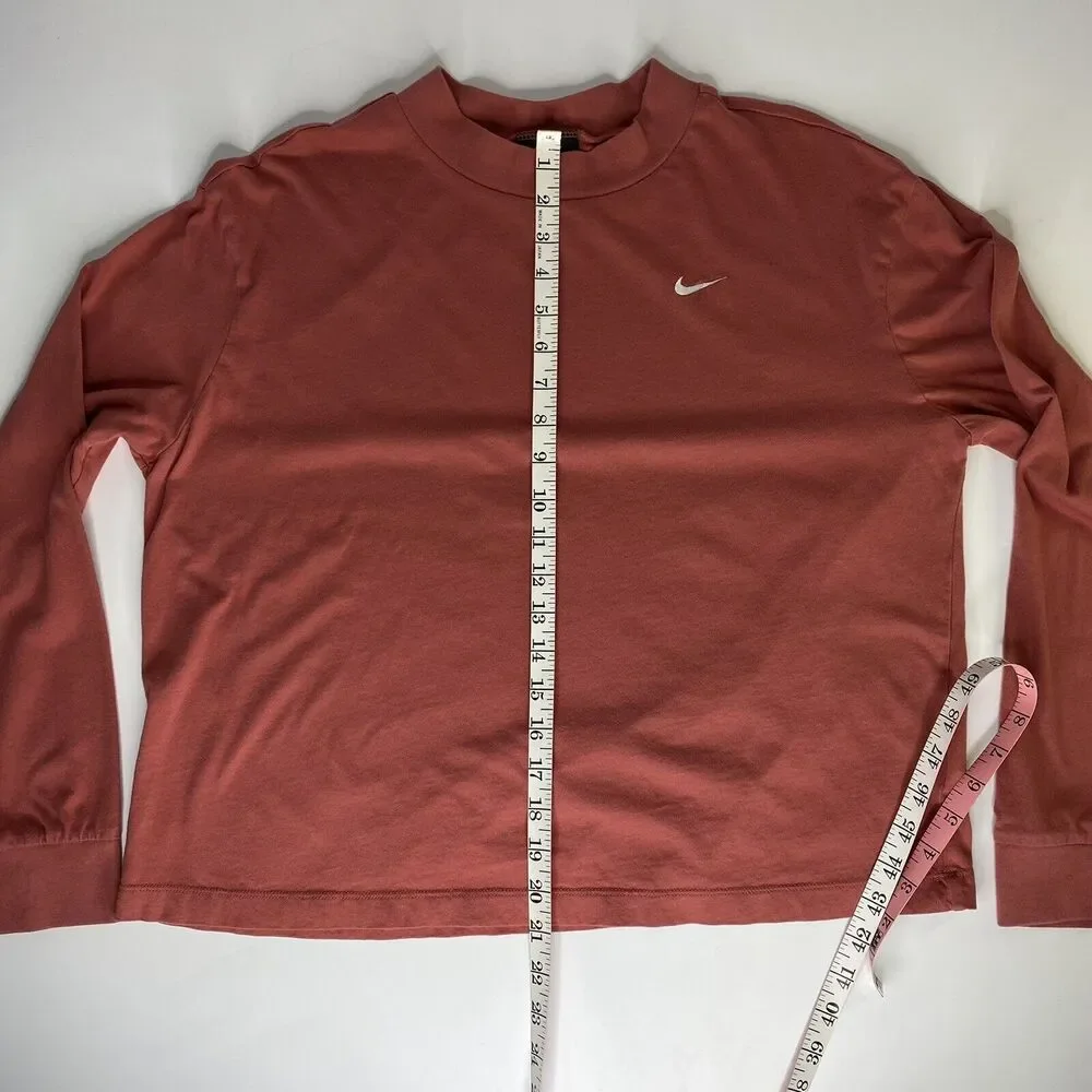 Nike Functional Long Sleeve Shirt Sz M Dusty Pink Embroidered‎ Swoosh BV5429-897